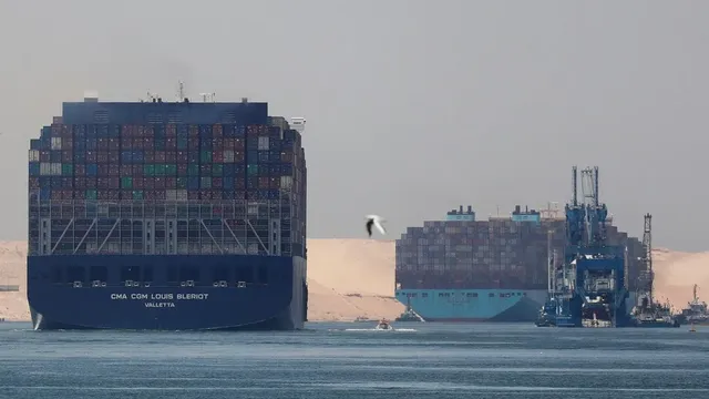 Shipping companies strategize return to Suez Canal after lengthy disruptions