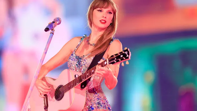 Taylor Swift faces backlash for visiting sick child with Harry Potter decor