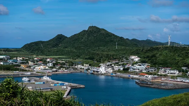 Japan plans missile deployment on island near Taiwan amid tensions with China