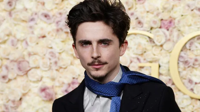 Timothée Chalamet returns to 'SNL' as host — and musical guest