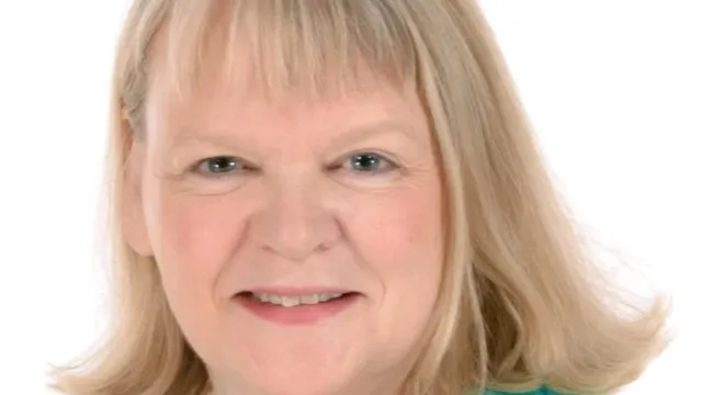 AI saves woman's life by detecting tiny cancer tumor missed by doctors