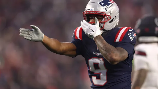 Kayshon Boutte skips voluntary OTAs as A.J. Brown trade talks heat up