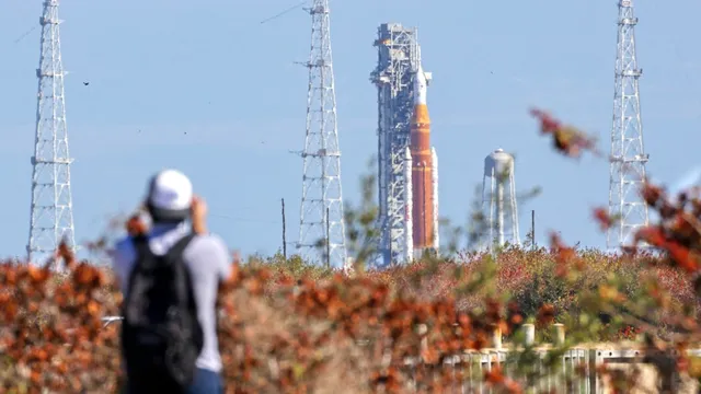 NASA's moon rocket faces urgent helium flow issue, launch at risk