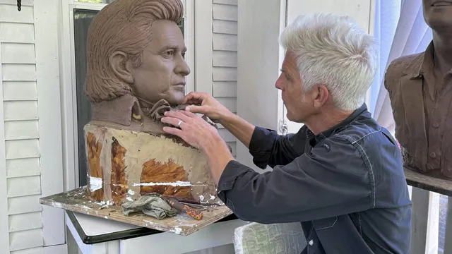 Johnny Cash statue unveiled at the U.S. Capitol