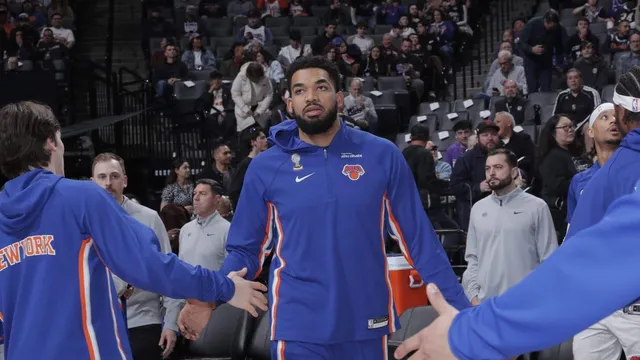 Knicks remain committed to Karl-Anthony Towns amid trade rumors