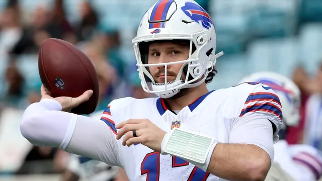 Josh Allen shares breakthrough moment with DJ Moore