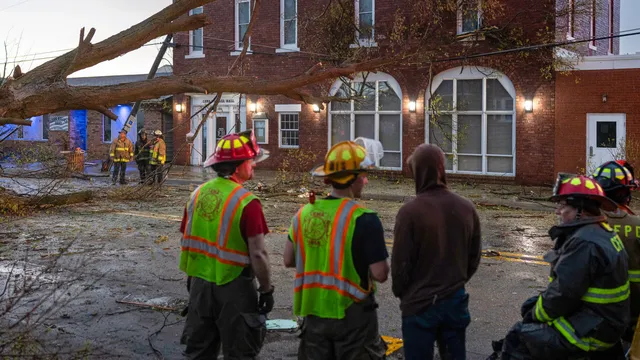 Concerns rise as tornadoes strike Kansas City after weather balloon data delays
