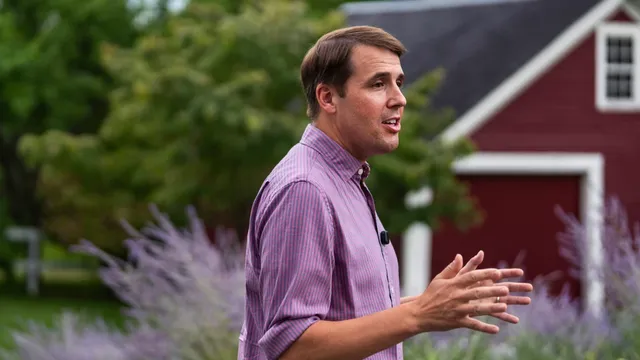 Trump backs Sununu in crucial New Hampshire Senate primary