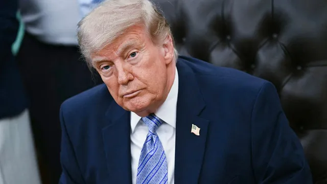 Trump delays signing executive order on AI to maintain competitive edge