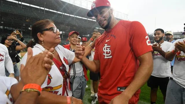 Joshua Báez makes history with three homers in first three at-bats
