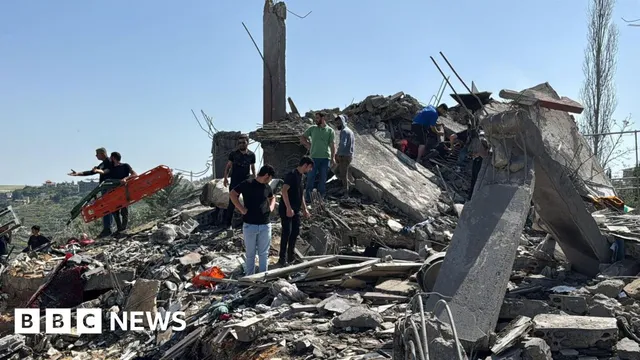 Israeli strikes kill over 120 in Lebanon amid ongoing conflict