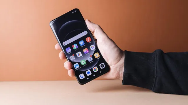 Qualcomm unveils AI-driven phone apps for the future