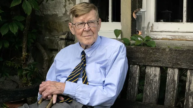 Alan Bennett details horrific attack by homophobic thugs in Italy