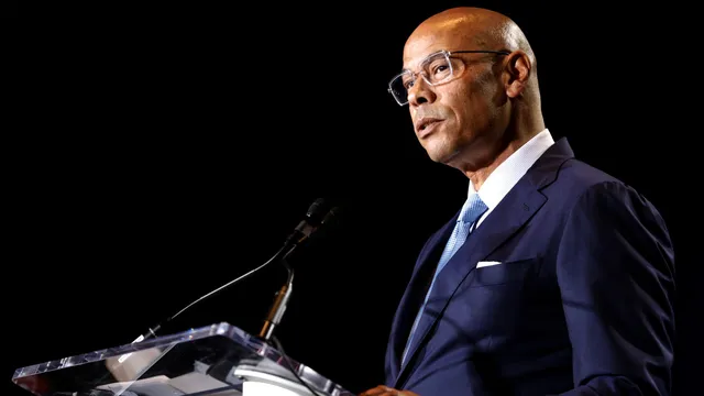 Lloyd Howell earns $7.3 million amid controversies at NFL Players Association