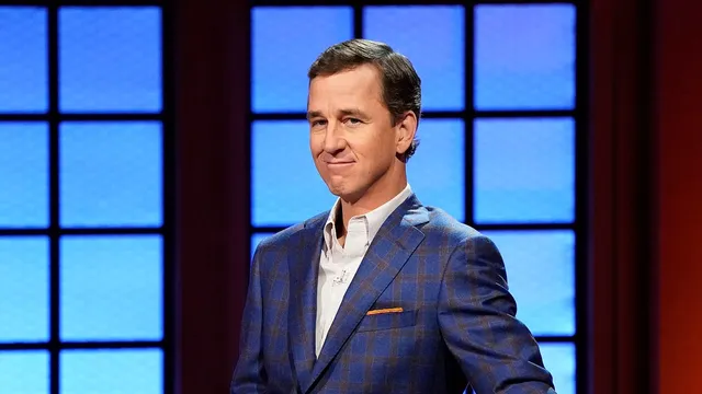 Cooper Manning urges athletes to prioritize business focus over social media distractions