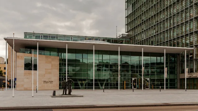 Cork councillors approve housing plan favoring Irish speakers despite government clash