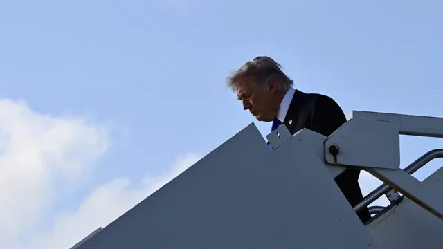 Donald Trump reveals massive bond purchases in March