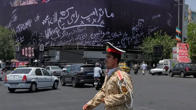 Trump reinstates naval blockade on Iran in the Strait of Hormuz