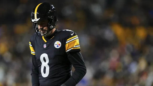 Pittsburgh Steelers struggle as Aaron Rodgers fails to revive team