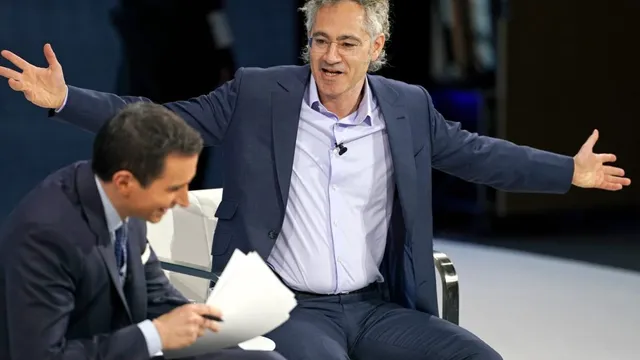 Alex Karp defends arrogance as necessary for corporate leaders