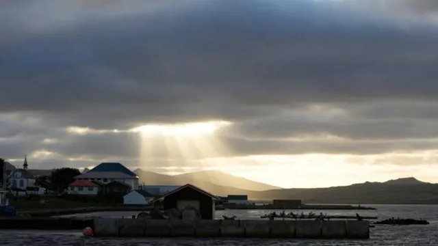 Argentine judge orders British and Israeli companies to halt Falklands oil project
