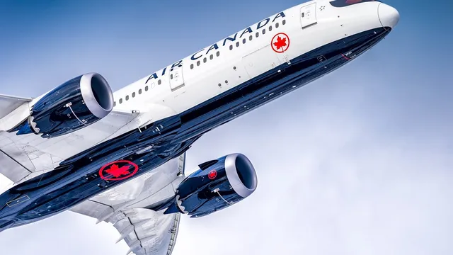 Air Canada flight diverted after pilots detect strange smell in cockpit