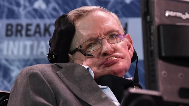 Stephen Hawking warns AI could end humanity