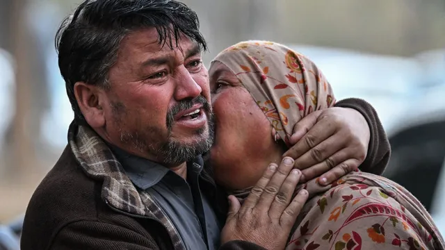 Suicide bomber attacks mosque in Islamabad, killing 31 and injuring 169