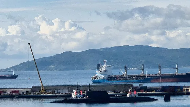 Iran targets Diego Garcia military base with missile attack