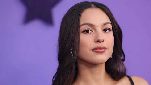 Olivia Rodrigo stands against violent deportations in Los Angeles