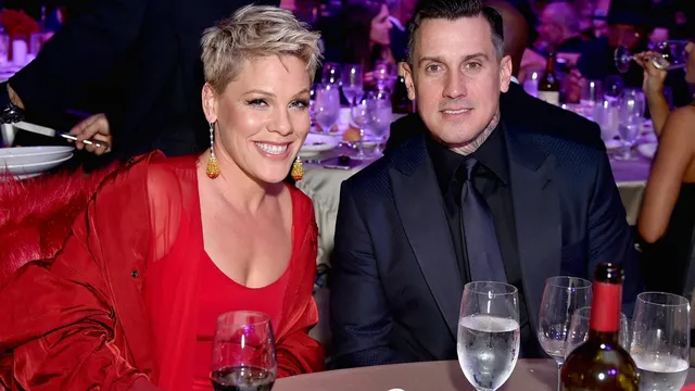 Pink denies rumors of separation from Carey Hart