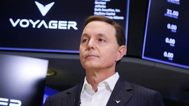 Billionaire Dylan Taylor says you'll see lights on the moon by the early 2030s