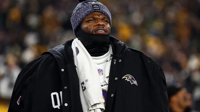 Ravens face deadline to restructure Lamar Jackson's massive contract