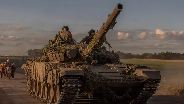 Ukraine"s Kursk incursion sparks debate among top commanders