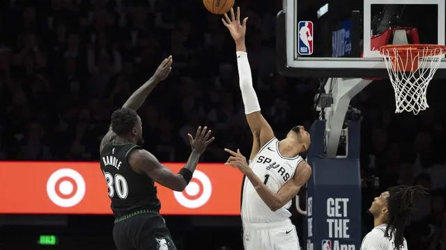 Timberwolves get crushed by Spurs in embarrassing playoff defeat
