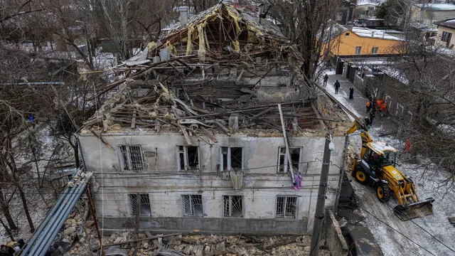 Civilian casualties soar as peace talks stall in Ukraine