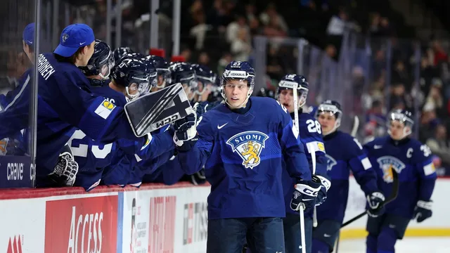 Sweden and Canada dominate in 2026 IIHF World Junior Championship semifinals