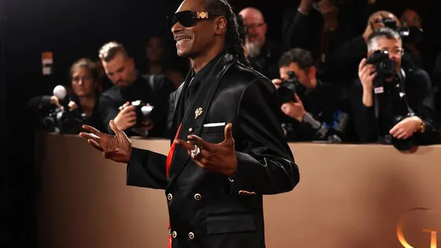 Snoop Dogg aims to elevate Swansea City to the Premier League