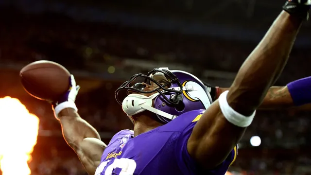 Adrian Peterson endorses Kyler Murray as Vikings' starting quarterback