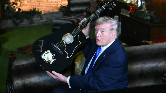 Trump wonders if he could have beaten Elvis in a fight