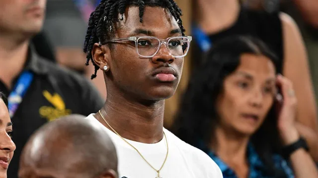 Bryce James visits Arizona as college recruitment heats up