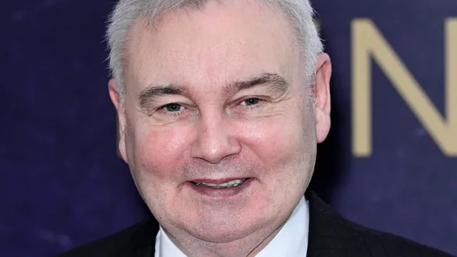 Eamonn Holmes vows to fight for mobility after health setbacks