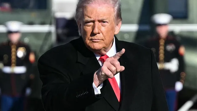 Trump warns Denmark over alleged Russian threat to Greenland
