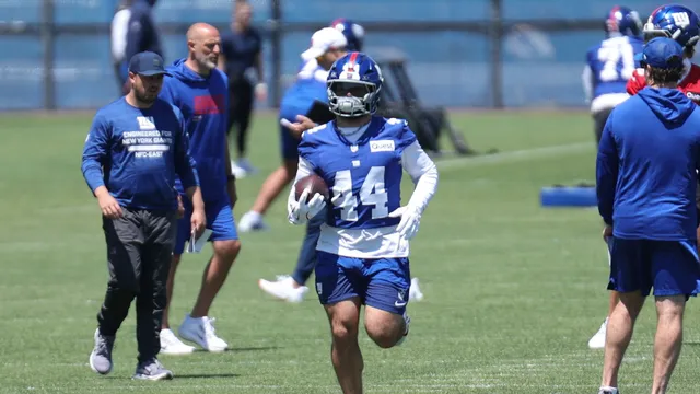 Cam Skattebo exits practice after collision with rookie linebacker