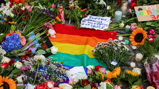 Van plows into crowd at Berlin Pride, leaving one dead and many injured