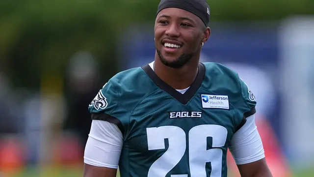 Saquon Barkley sets NFL record with 2,504 rushing yards