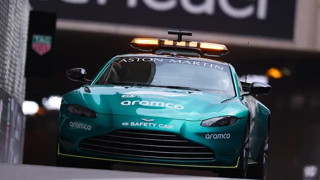 Mercedes takes full control of Formula One safety car supply