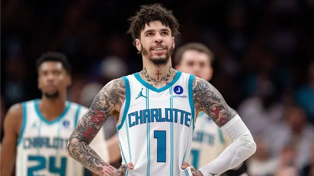 LaMelo Ball's penthouse decor sparks social media frenzy