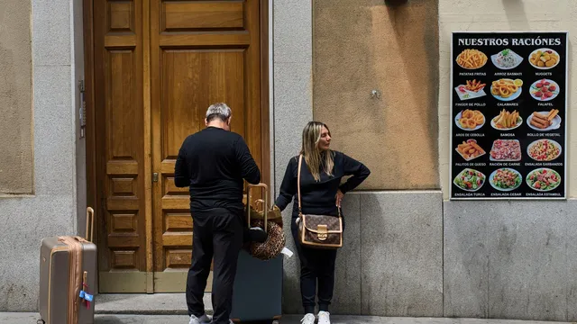 Spain cracks down on Airbnb, removing thousands of rentals