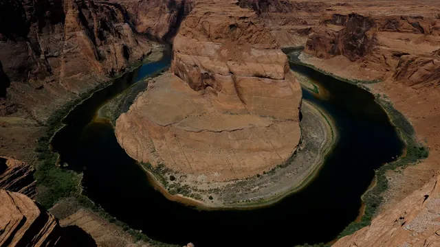 El Niño's uncertain impact fails to resolve Lake Mead's water crisis